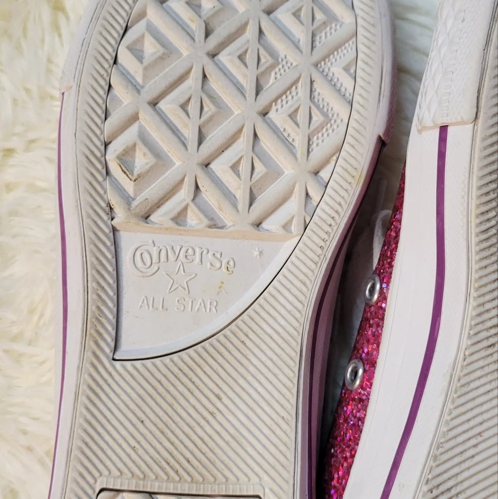 Converse All Stars,  Size 4, Pink Glitter, Barbie Core Low Top
